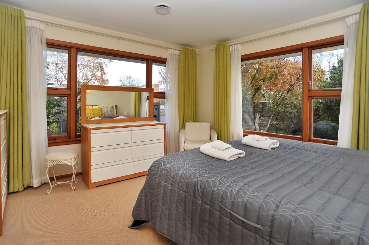 Woodbury Villa - Christchurch Holiday Homes Exterior photo